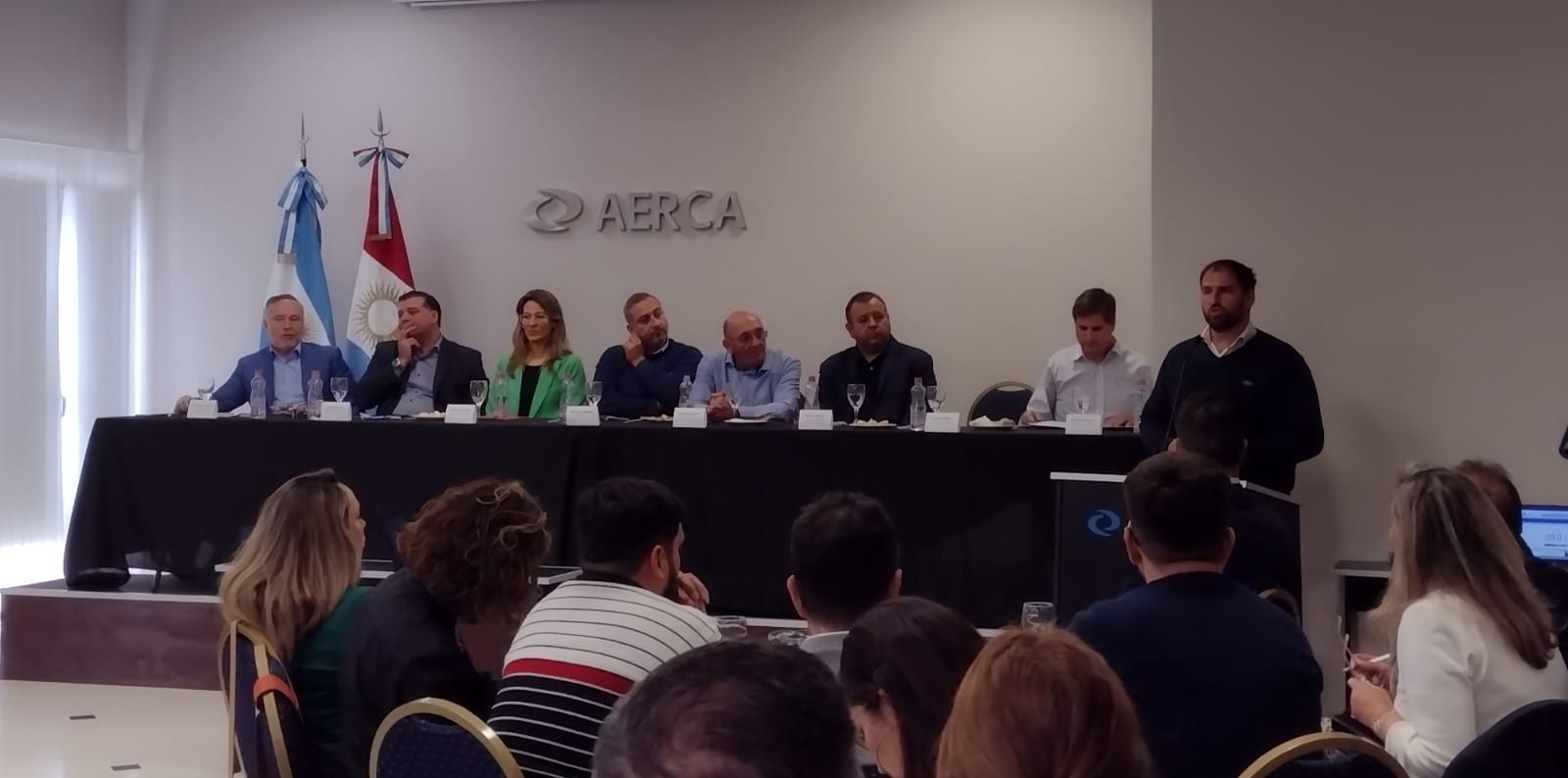 Candidatos a intendente expusieron sus proyectos sobre comercio e industria