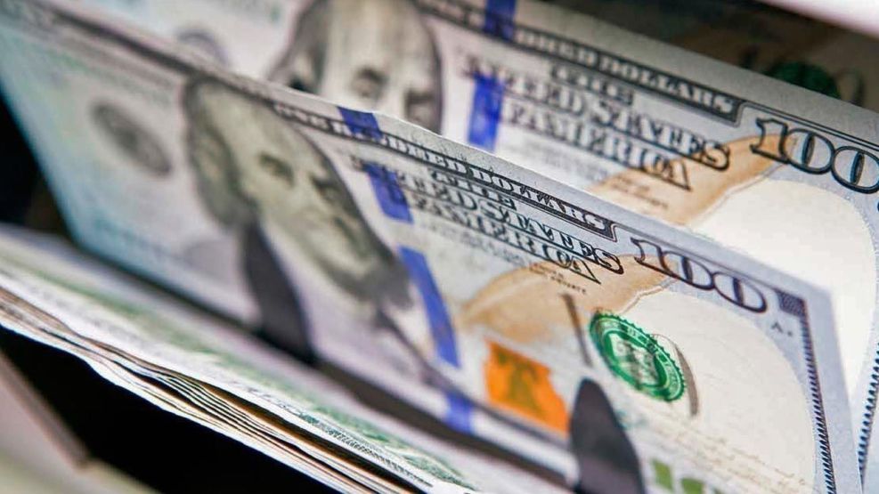 En el primer semestre el plazo fijo le ganó al dólar