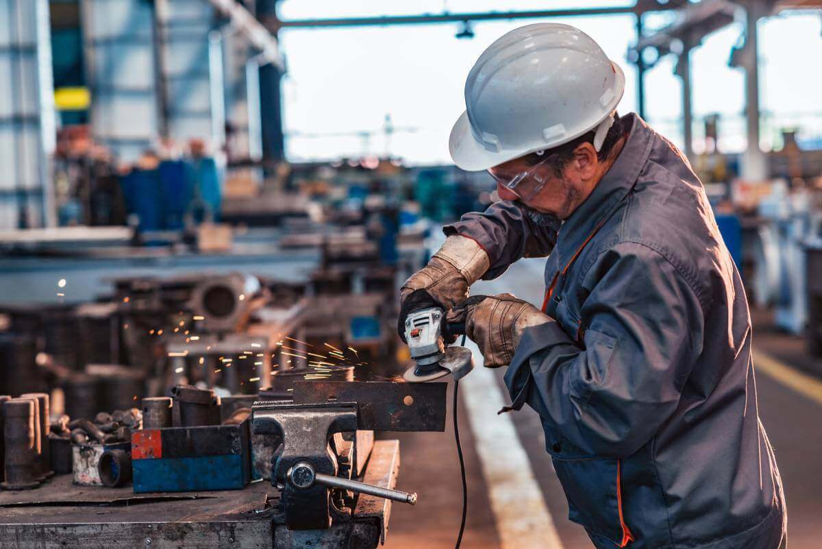 La economía creció 0,7% en agosto: qué sectores lideraron 