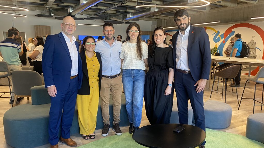 Génesis Lab: 14 equipos cordobeses de base científico-tecnológica presentaron sus desarrollos