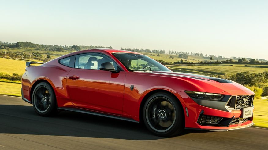 ¿Cómo es el Mustang Dark Horse?