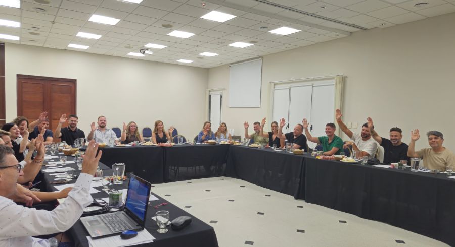 Benito renovó su mandato en Aerca