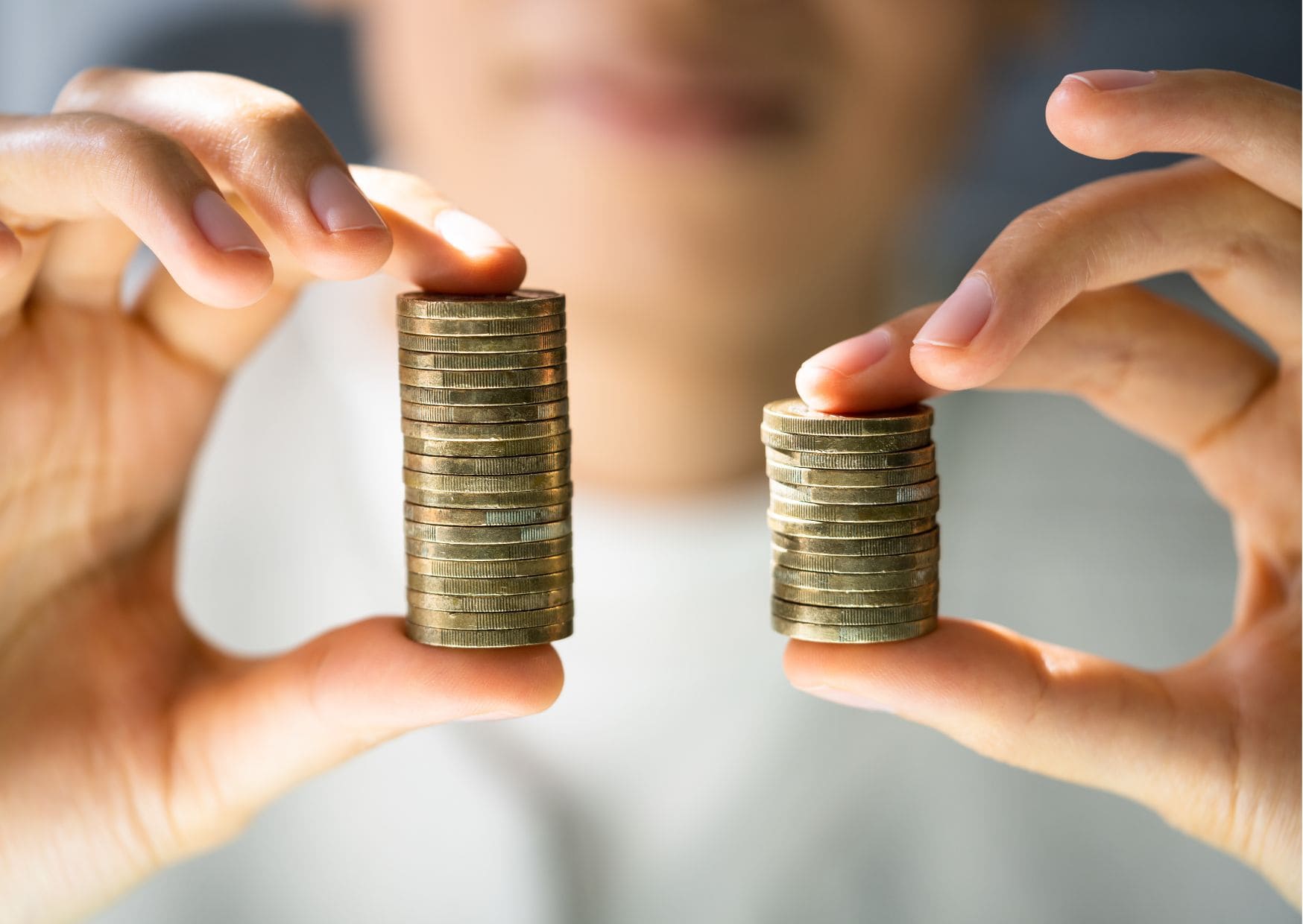 En 2025 se recuperaron levemente los salarios públicos y privados