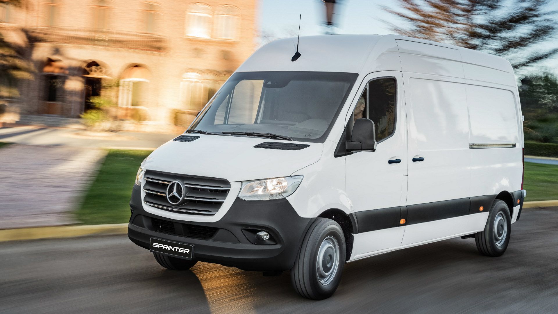 Mercedes arranca a producir la Sprinter en La Matanza