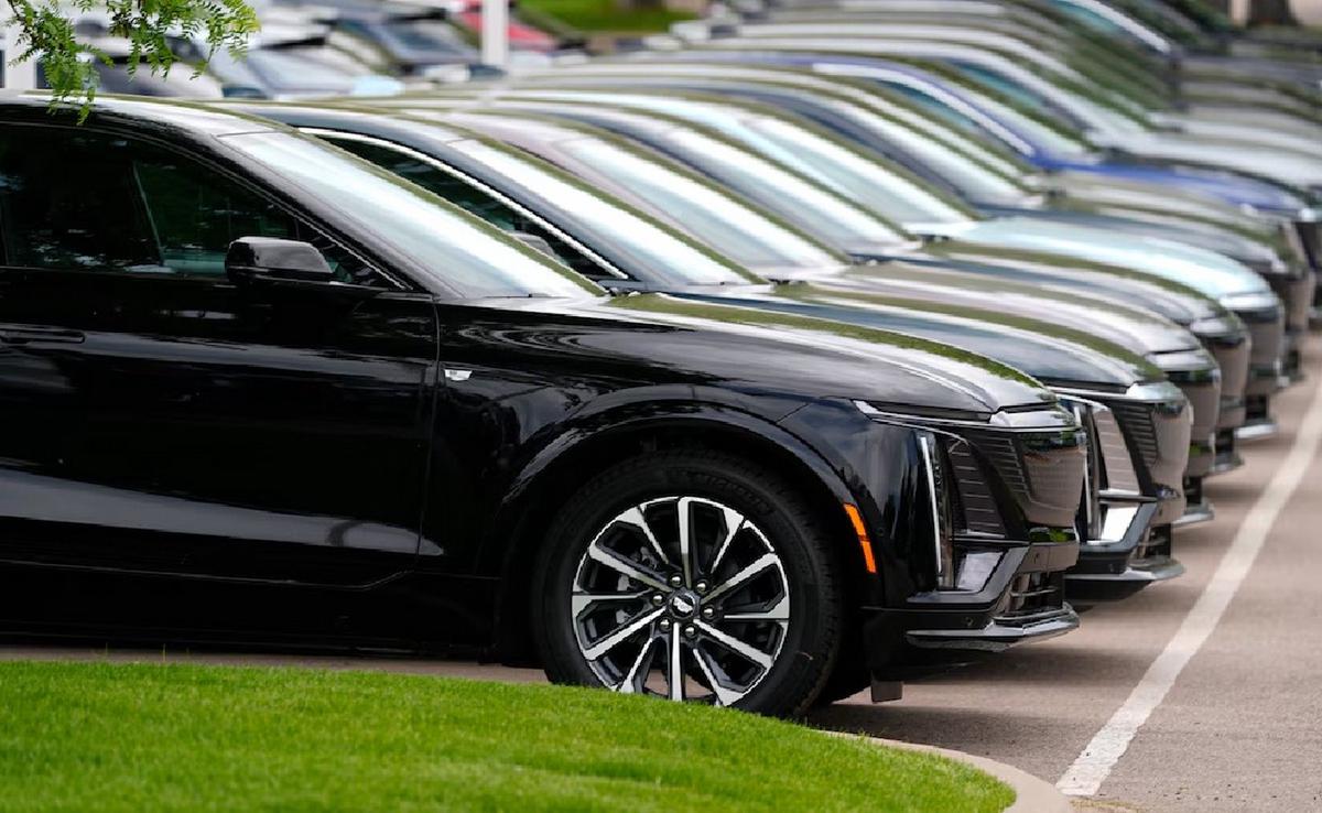 Cuánto bajarán los precios de los 0 km de lujo con menos impuestos