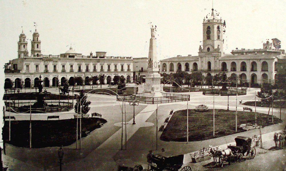 1824, cuando empezamos a endeudarnos