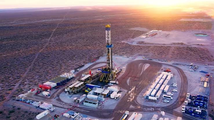 Argentina alcanzó el mayor superávit comercial energético en un primer semestre