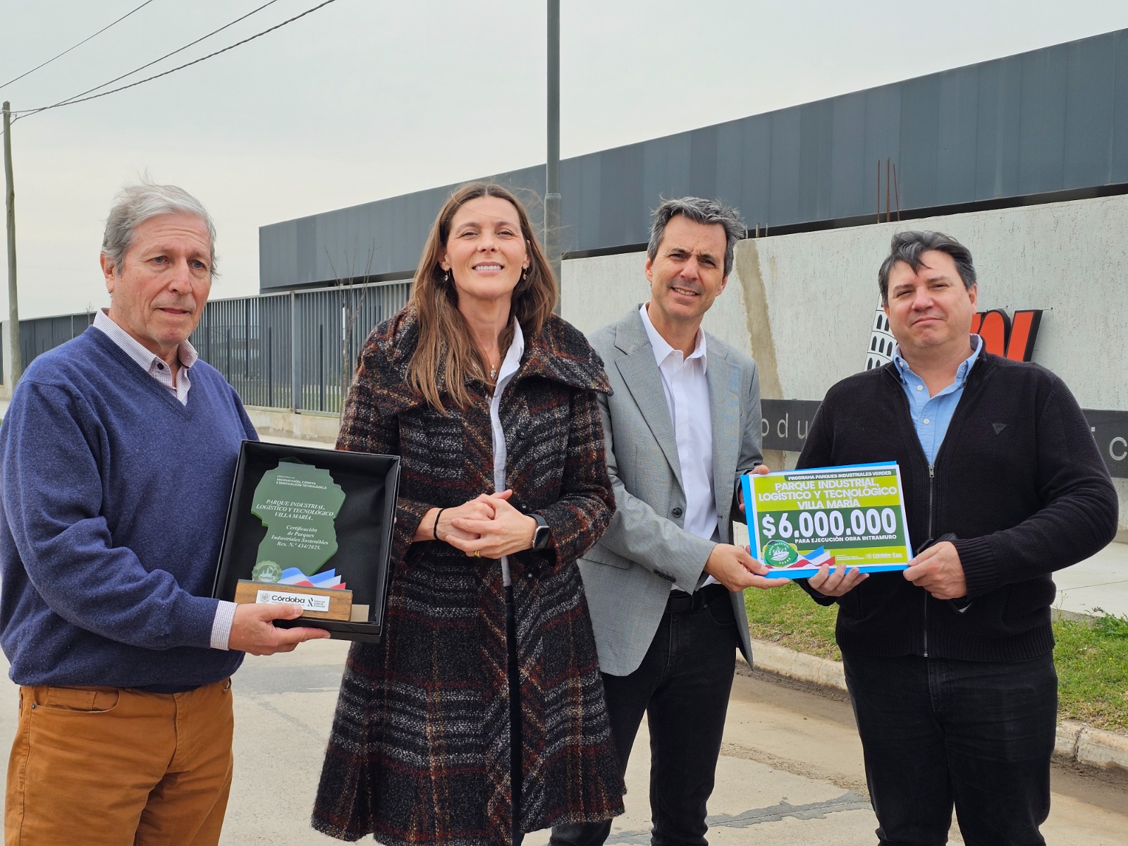 Sibila entregó certificados de parque sustentable y promociones industriales