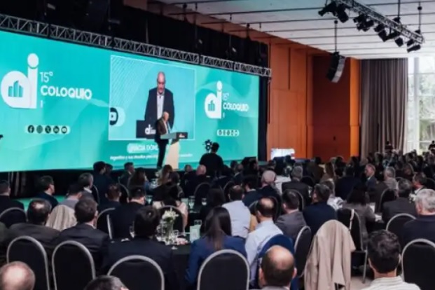 Coloquio de la UIC: foco en economía, política y competitividad