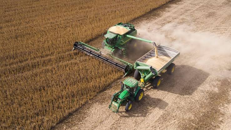 La producción de maquinaria agrícola cayó un 21,7% interanual en el tercer trimestre