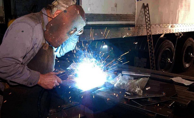 La producción de la industria pyme cayó 7,3% en junio 