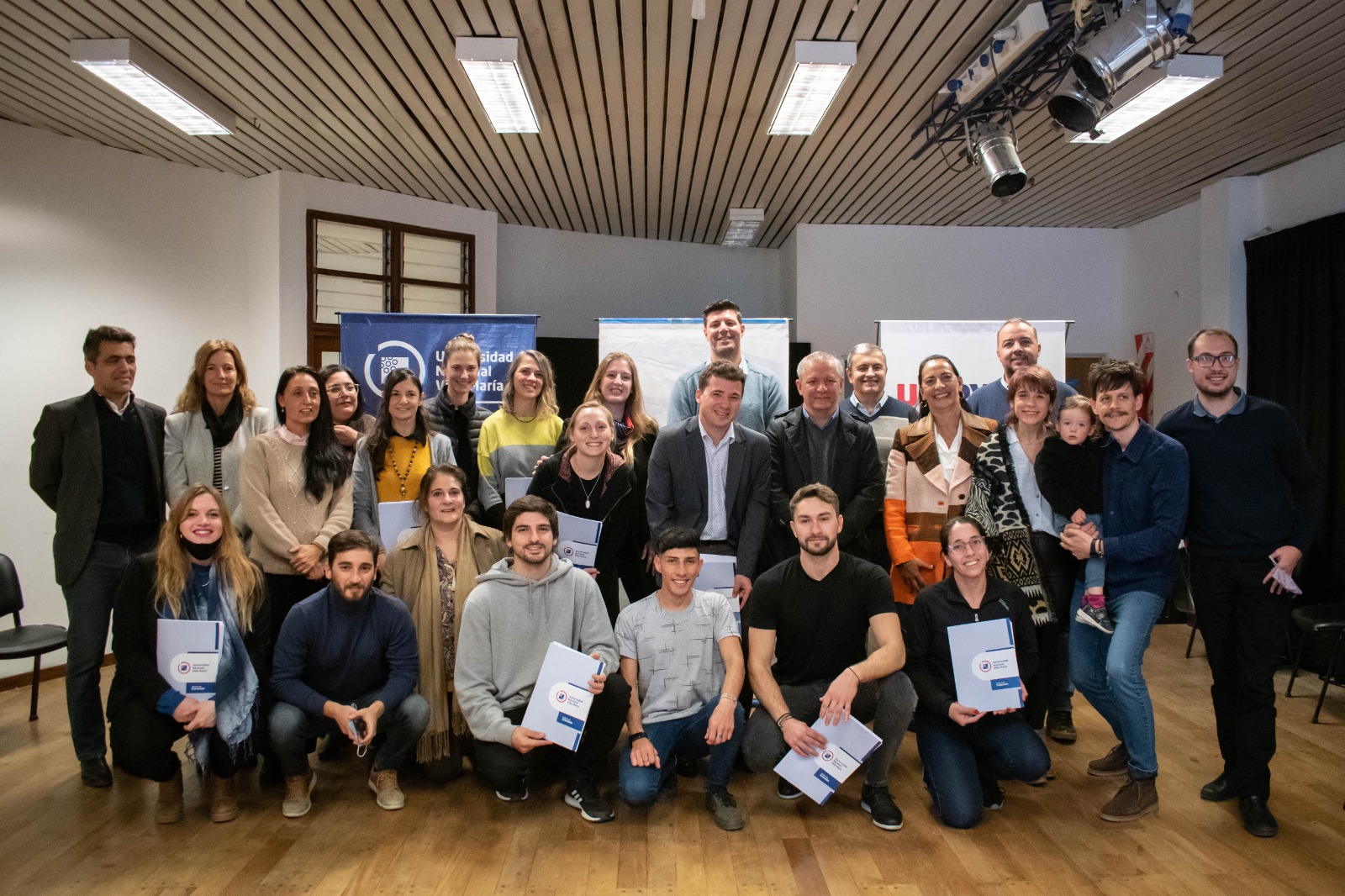 La UNVM recibió un premio internacional por su trabajo con emprendedores