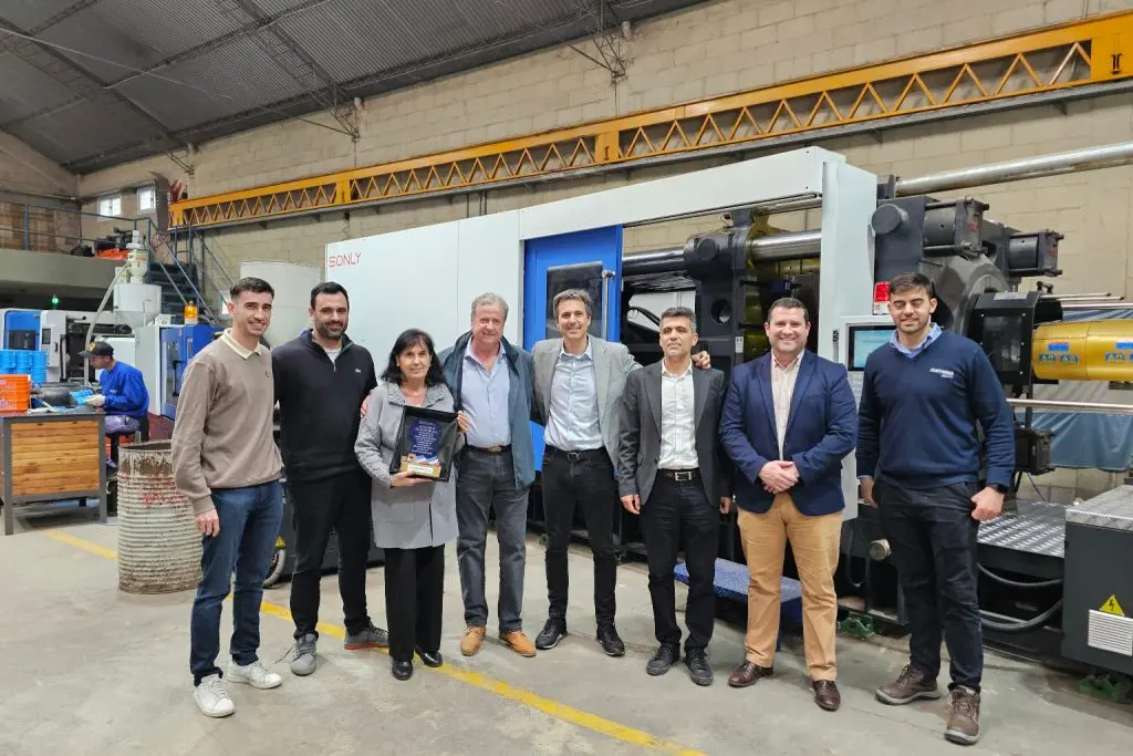 Juntamas Plásticos invirtió más de $500 millones y accedió a beneficios de Promoción Industrial