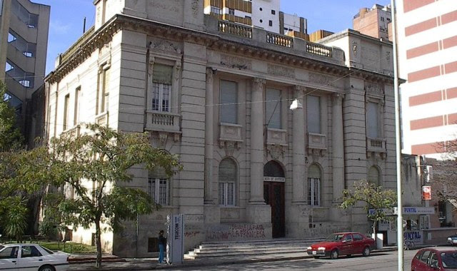 Si no tiene local, no debe pagar la tasa municipal