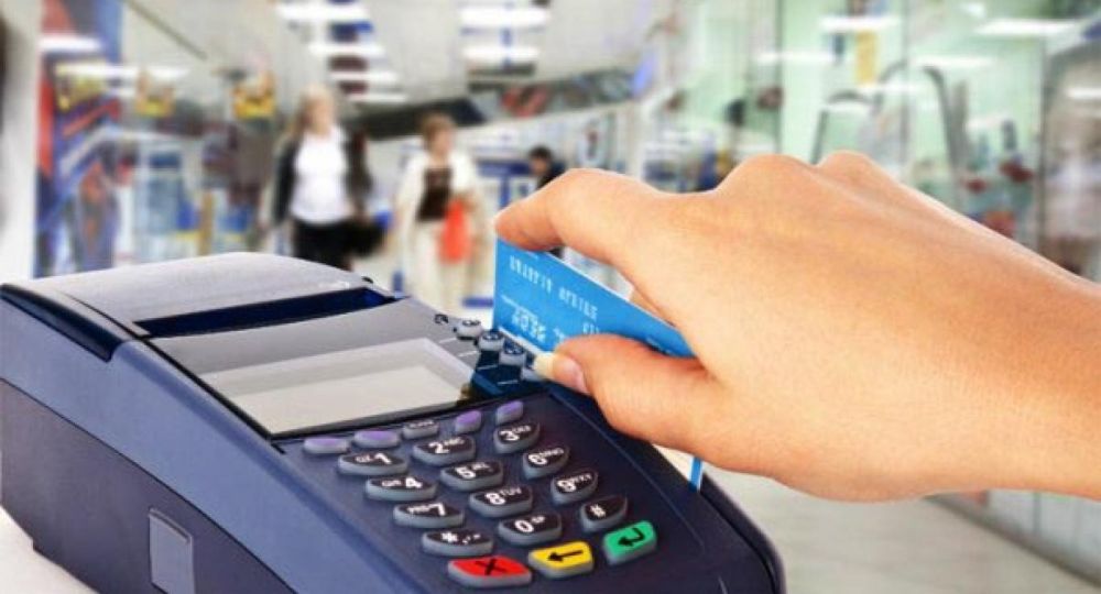 Banco Macro informa sobre tarjetas de crédito