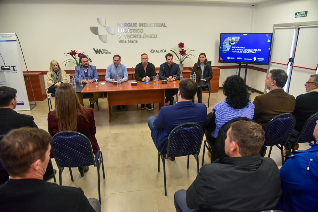 Se firmó un convenio para realizar un diagnóstico ambiental en empresas del Parque Industrial
