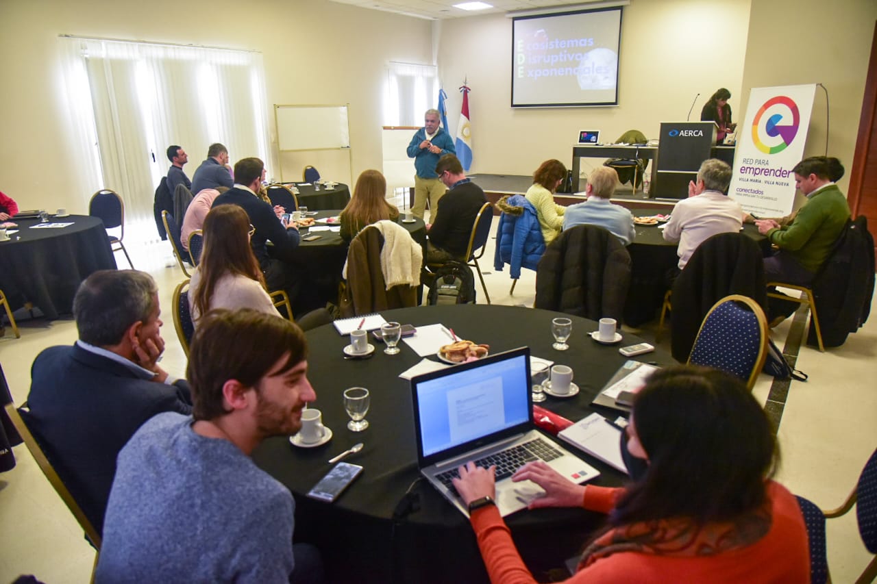 La Red para Emprender se capacita para fortalecer su acción en ciudad y región