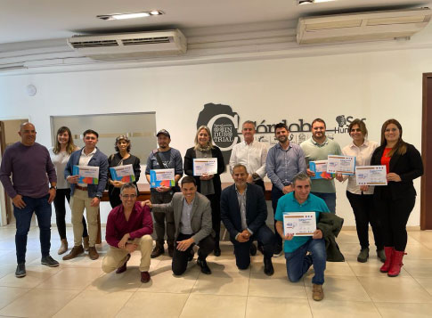 Premian a emprendedores de Villa María y Villa Nueva