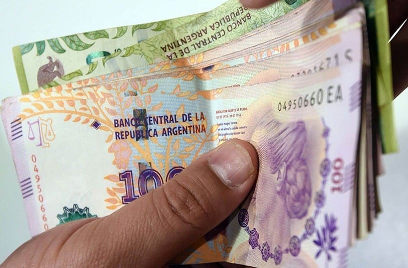 Paritaria mercantil: revisión y aumento de los básicos del 17,6%