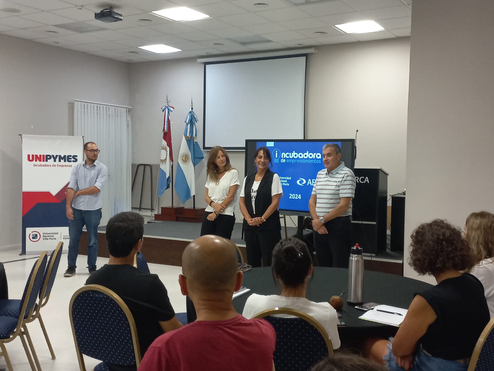 Récord de inscriptos en la “Incubadora de emprendimientos” de Aerca y la UNVM