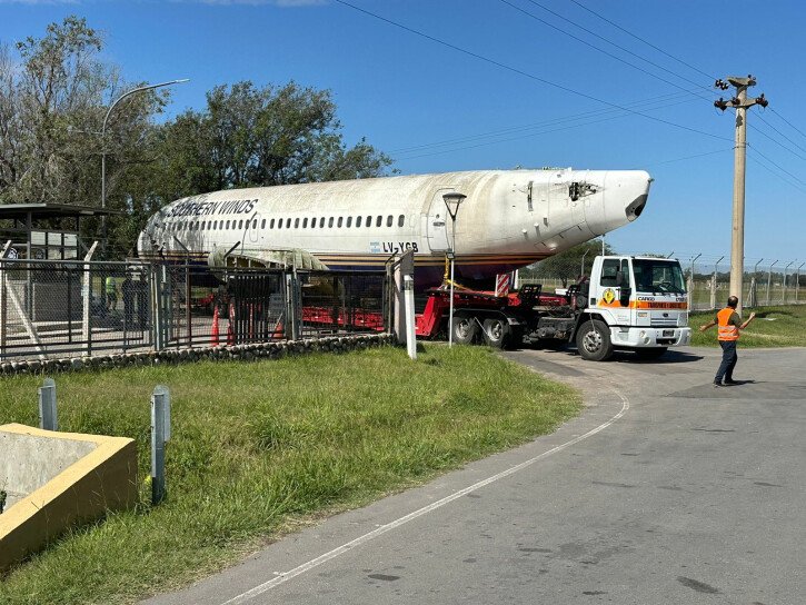 En Oncativo convierten dos aviones de lujo en hoteles