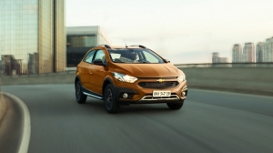 Chevrolet presenta la renovación de los modelos Onix y Prisma 2019